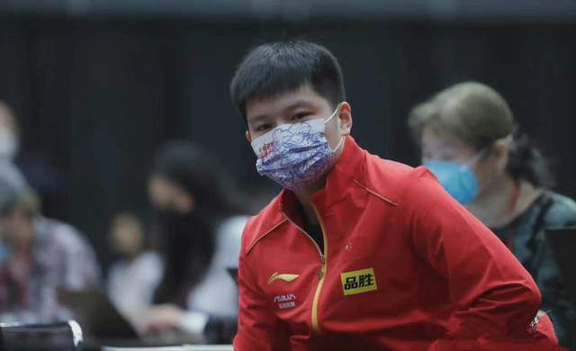 《南京照相馆》《浪浪山小妖怪》和《捕风追影》包揽暑期档及上周票房前三，分别以历史、动画和动作类型成为当之无愧的“领航生”。